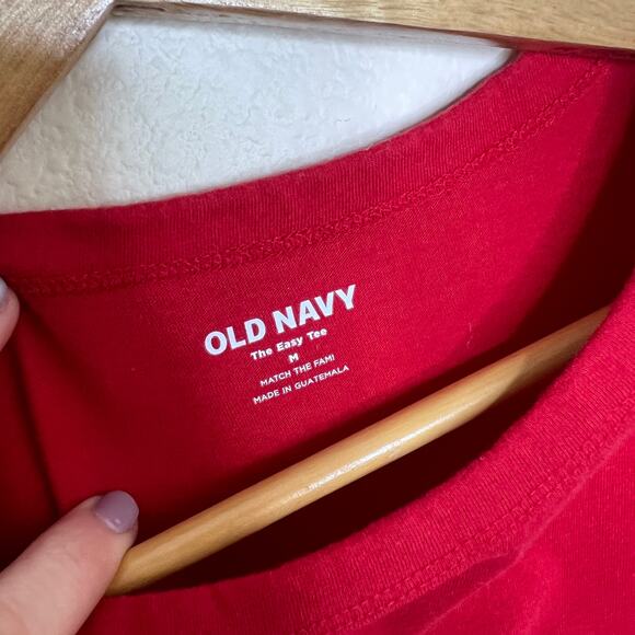 Old Navy Easy Tee Red Holiday Tee Medium - Picture 2 of 8